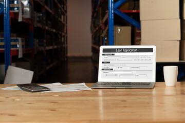 Obraz premium Online loan application form for modish digital information collection on the internet network