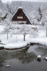 雪に覆われた冬の世界文化遺産　白川村（白川郷）　岐阜県