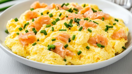 Scrambled eggs with smoked salmon and chives