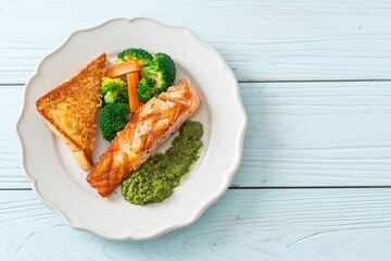 grilled salmon steak with pesto sauce