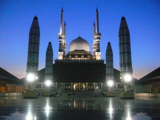 Semarang, Indonesia - November 11,2004 :The grand mosque of Central Java or known as Masjid Agung...