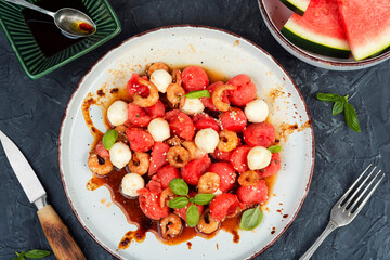 Grilled shrimp and watermelon salad