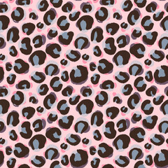 Animal print seamless pattern for fashion. Hand drawn skin animal leather texture. 