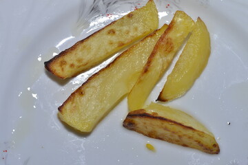 Crispy Perfection: A Tempting Plate of Fried Potatoes