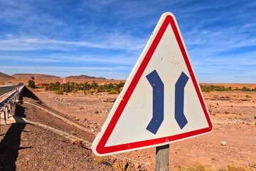 Narrow Road Ahead Traffic Sign