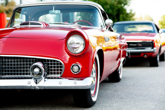 Fototapeta Vintage cars on display at classic automotive exhibition.