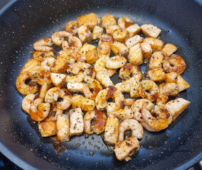 White Tiger Garnelen mit Kräutern und Gewürzen