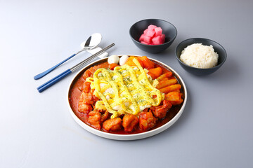 회색배경의 곱도리탕 Gopdoritang with gray background