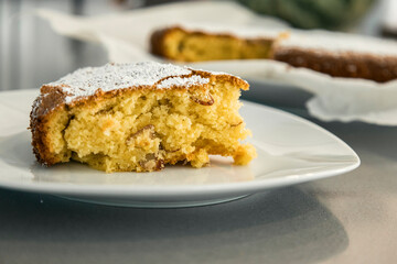 apple pie with cinnamon