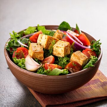 Indian healthy cuisine paneer salad