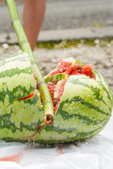 スイカ割り（縦）