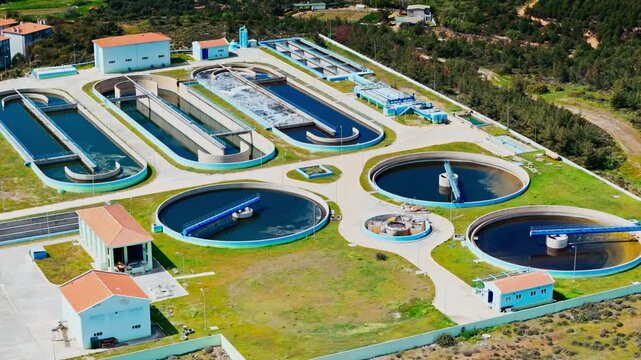 Sewage treatment plant, clarifier tank type sludge recirculation in water treatment plant. Industrial wastewater treatment plant