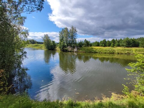 beautiful view of the pond
