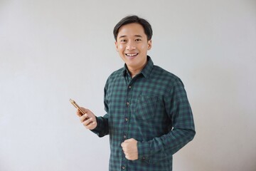 people, person, smile, handsome, casual, shirt, smiling, happiness, expression, confident, looking, model, face, one, hand, adult, arm, asian, background, camera, cheerful, communication, concept, fis