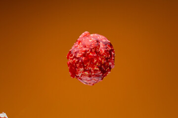 One red popcorn