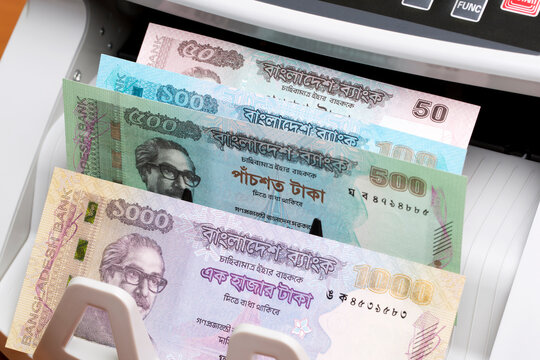Bangladeshi taka in the counting machine