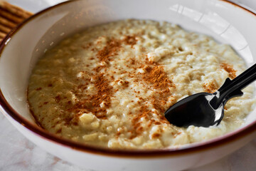 Oatmeal with cinnamon close-up