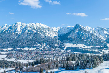 Winter in den Allg&auml;uer Alpen, Ausblick auf Oberstdorf