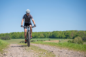 Man on a mountain bike. © Tomasz Warszewski