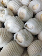 Photo of fruit on a shop shelf