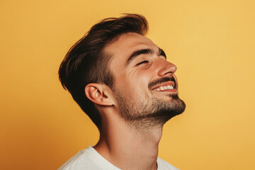 Obraz premium A close up of a man's face with his eyes closed