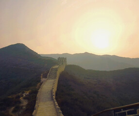 the great wall at dawn