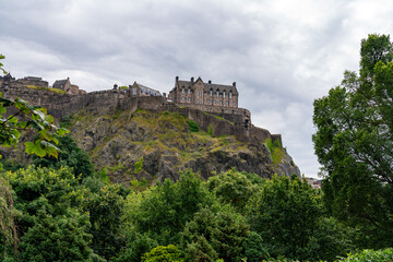 Fototapeta premium walking around edinburgh city centre Scotland