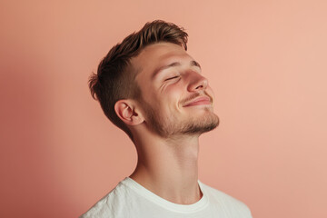 Obraz premium A close up of a man's face with his eyes closed