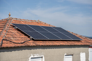Paneles solares en vivienda rehabilitada
