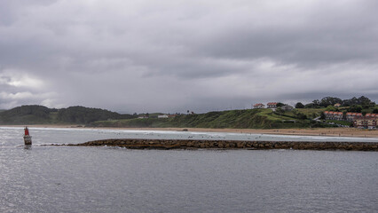 Tranquilidad en puerto de San Vicente de la Barquera