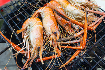 River prawn shrimp grilled on fire