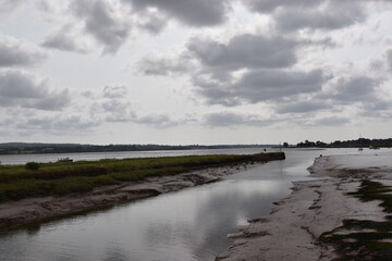 a walk along the exe estuary from the exeter ship canal