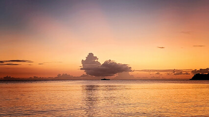 Fototapeta premium sunset clouds in paradise