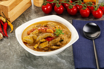 Yellow THai curry with beef