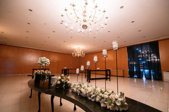 sal&oacute;n decorado para banquete