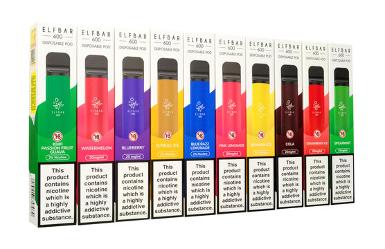 Group of Elfbar 600 assorted flavours disposable electronic vaping pods