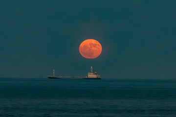 moon rise over the sea