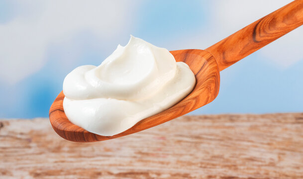 Creme Fraiche L&ouml;ffel, Yoghurt, Holzl&ouml;ffel, Sahne, Schmand, 