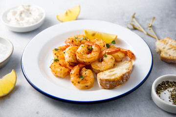 Roasted shrimps with lemon and truffle mayo