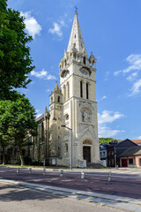 Fototapeta premium ROUEN, NORMANDY, FRANCE - 2024: basilica of the Sacred Heart, narrow entrance and stairs