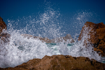 Wave of water
