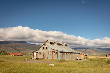 Fototapeta premium old barn house in the mountains