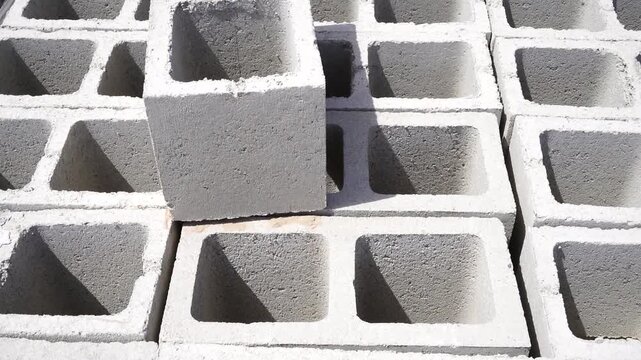 ladri&ntilde;&ntilde;os huecos, materiales de construcci&oacute;n