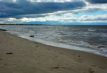 burzowe chmury nad morzem, pejzaż nadmorski, storm clouds over the sea, seaside landscape,	