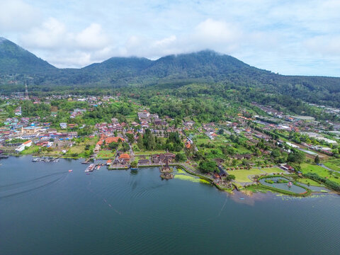 Aerial view of Beratan Lake with view of Pura Ulun Danu Beratan, a famous temple in Bedugul, Bali, Indonesia