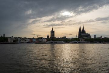 Fototapeta premium The City of Cologne and the Rhine River in Germany