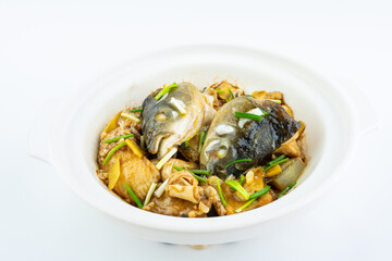 1 Casserole Soy Sauce Baked Grass Carp