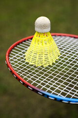 Badminton, rakietka i lotka. © Blaszko