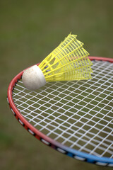 Badminton, rakietka i lotka. © Blaszko