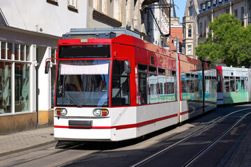 Naklejka premium Erfurt, Historische Altstadt und Strassenbahn